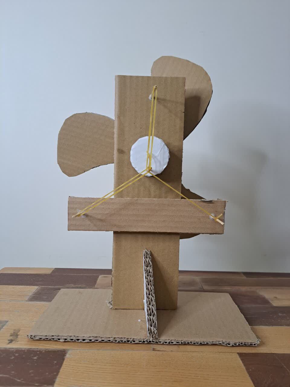 نمای پشتی کمک درسی علوم پنکه دستی برای یادگیری لذت بخش علوم